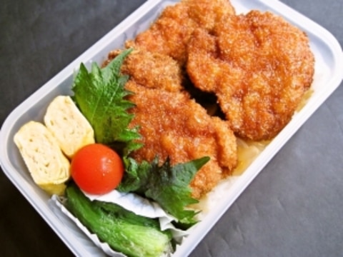 甘辛ヒレカツ弁当